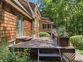 89 Main St, Westford MA 01886