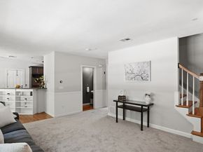 150 Samuel Dr, Northbridge MA 01588