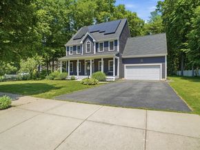150 Samuel Dr, Northbridge MA 01588