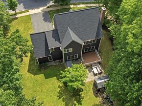 150 Samuel Dr, Northbridge MA 01588