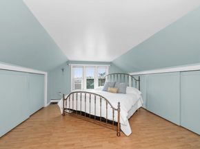 828 E Squantum St, Quincy MA 02171