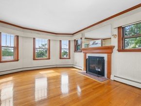 828 E Squantum St, Quincy MA 02171