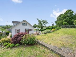 828 E Squantum St, Quincy MA 02171