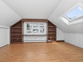828 E Squantum St, Quincy MA 02171
