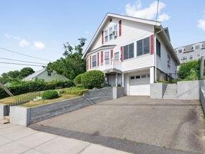 828 E Squantum St, Quincy MA 02171