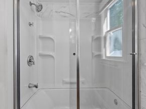 184 Regan St, Gardner MA 01440