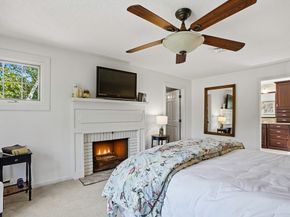 5 Diane Dr, Medway MA 02053