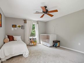 5 Diane Dr, Medway MA 02053