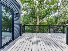 53 Walnut St, Saugus MA 01906