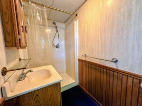 27 Flint St, Lynn MA 01905