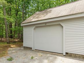 77 Parkhurst Dr 77, Westford MA 01886