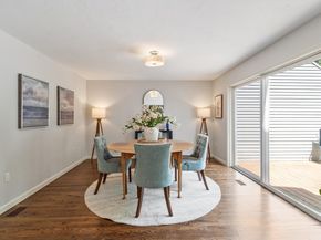 77 Parkhurst Dr 77, Westford MA 01886
