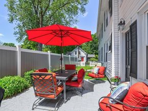 11 High St, West Brookfield MA 01585