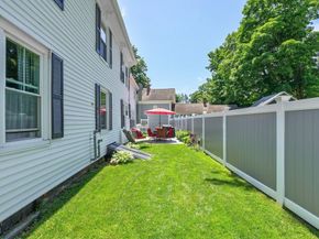 11 High St, West Brookfield MA 01585