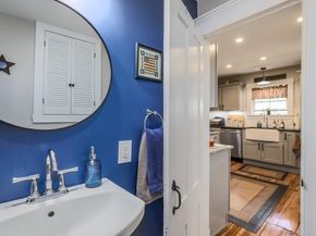 11 High St, West Brookfield MA 01585