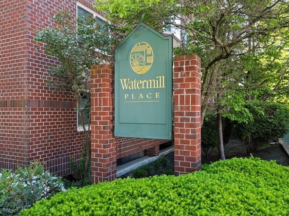 1 Watermill Place 516, Arlington MA 02476