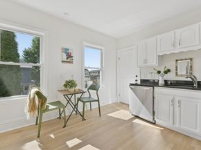 94 Cushing 3, Waltham MA 02453