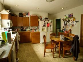696 Grafton St, Worcester MA 01604