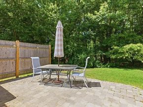 47 Old Colony Ln 240, Marshfield MA 02050