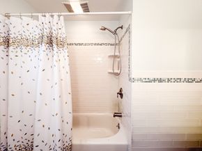 69 Standish Rd, Quincy MA 02171