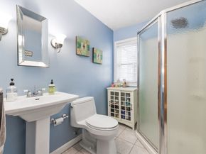 32 Smith Ave, Newton MA 02465