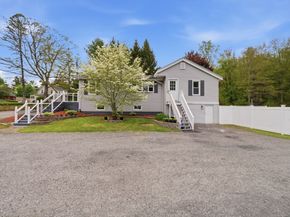 84 City Depot Rd, Charlton MA 01507