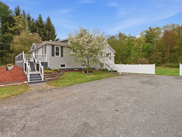 84 City Depot Rd, Charlton MA 01507