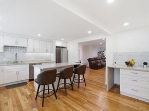 84 City Depot Rd, Charlton MA 01507