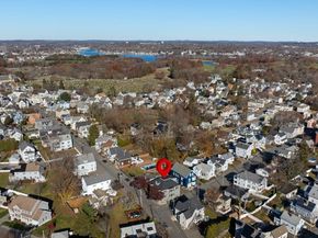 18 Balcomb St B, Salem MA 01970