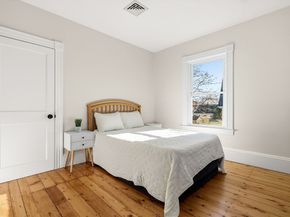 18 Balcomb St B, Salem MA 01970