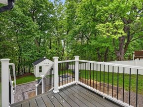 52 High St, Hudson MA 01749