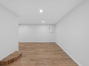 52 High St, Hudson MA 01749