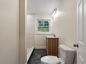 50 Pine Grove Rd, Lunenburg MA 01462