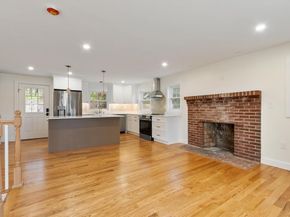 50 Pine Grove Rd, Lunenburg MA 01462