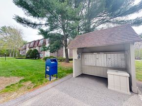 180 Main St 1202, Bridgewater MA 02324