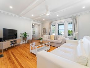 22 Frank St, Worcester MA 01604