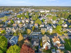 22 Frank St, Worcester MA 01604