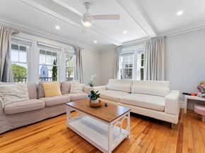 22 Frank St, Worcester MA 01604