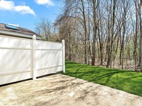 218 Rangeway Rd 232, Billerica MA 01862