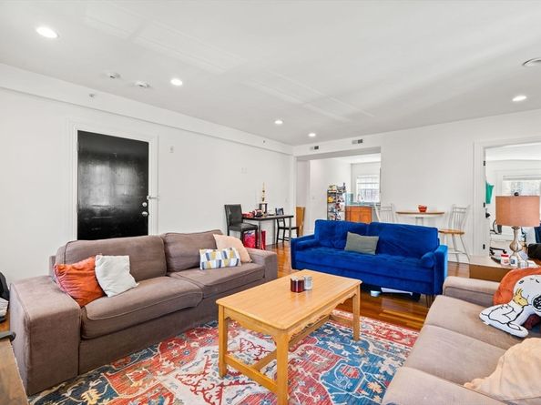 47 Julian St 2, Boston MA 02125