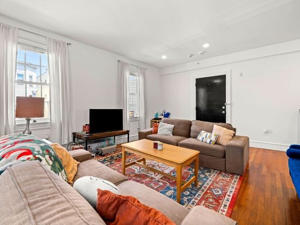 47 Julian St 2, Boston MA 02125