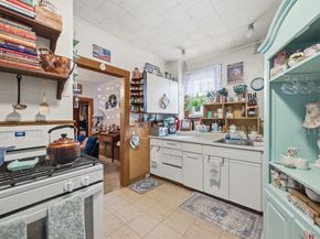 6 Richmond Park, Woburn MA 01801