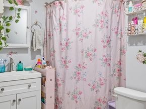 6 Richmond Park, Woburn MA 01801