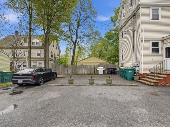 6 Richmond Park, Woburn MA 01801