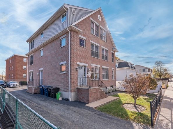287 Everett St. 1, Boston MA 02134