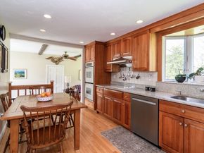 7 Woodleigh Rd, Natick MA 01760