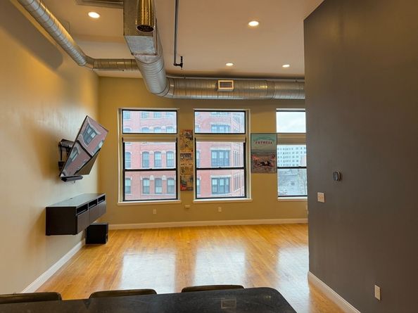 54 Central Sq 4A, Lynn MA 01901