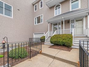 7 Whaler Lane 7, Quincy MA 02171