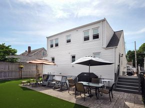 9 G St, Hull MA 02045