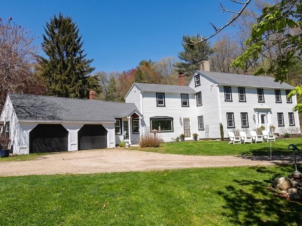 375 Linebrook Rd, Ipswich MA 01938